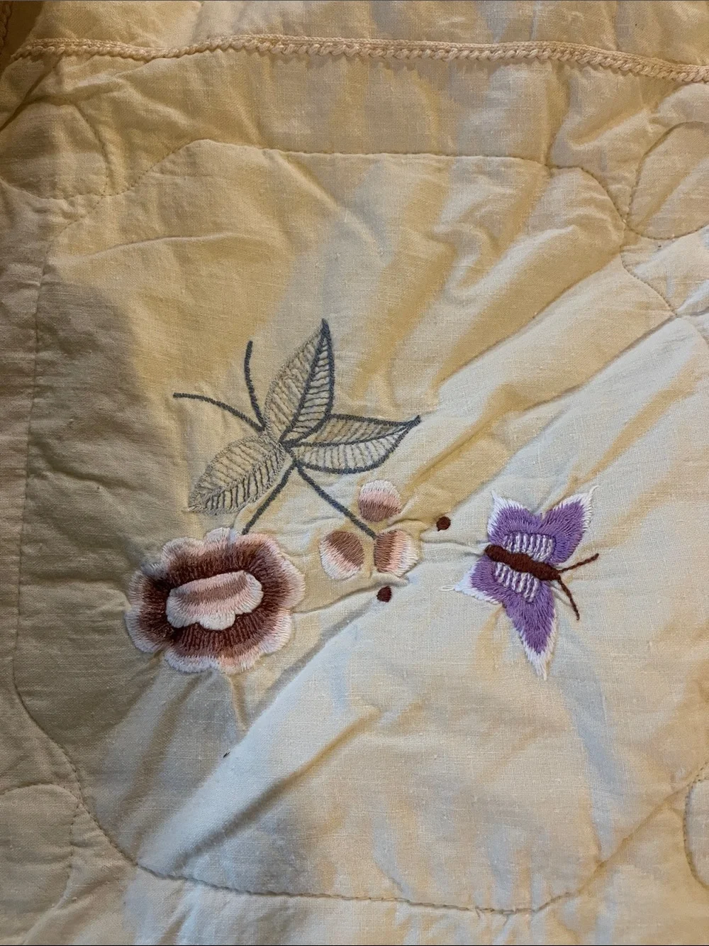 Quilted embroidered floral reversible bedspread cream purple twin throw